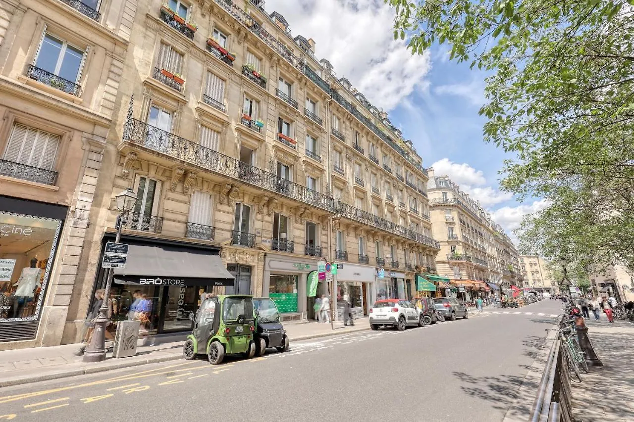 Apartament Cosy Parisian 1Bdr Flat - Prime Location Le Marais Francja